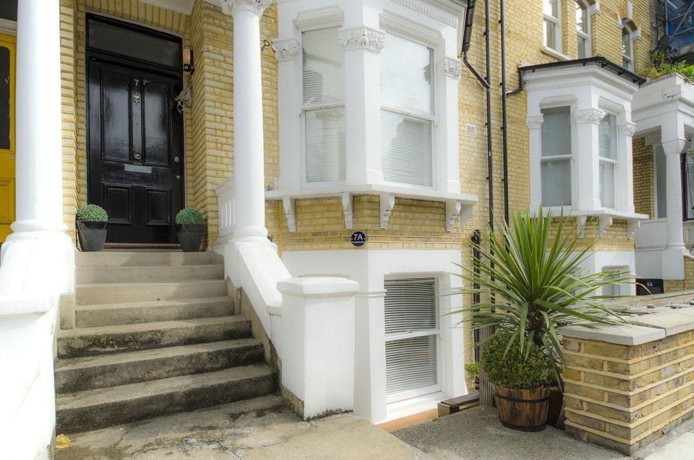 W14 Apartments London Bagian luar foto