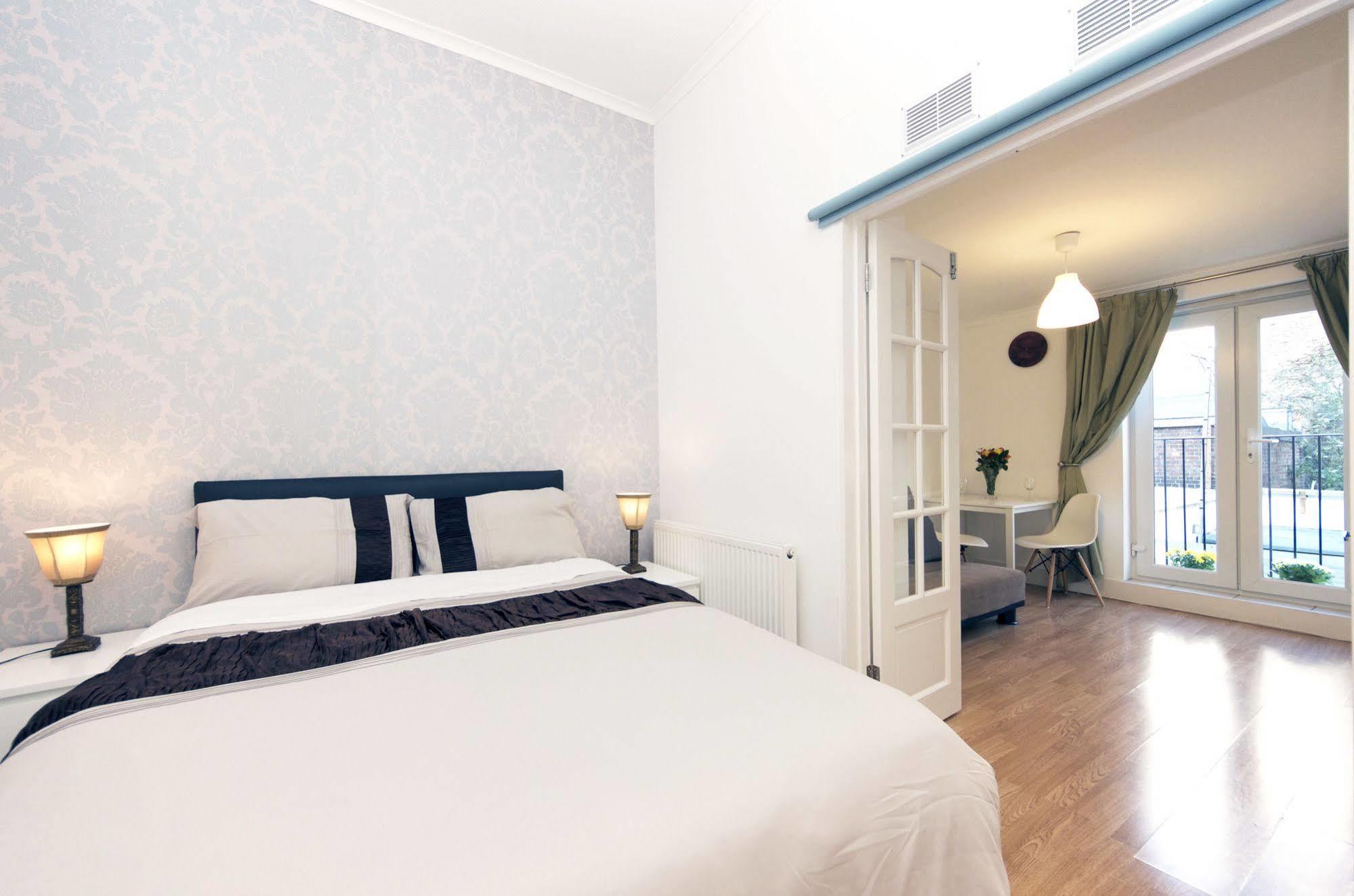 W14 Apartments London Bagian luar foto
