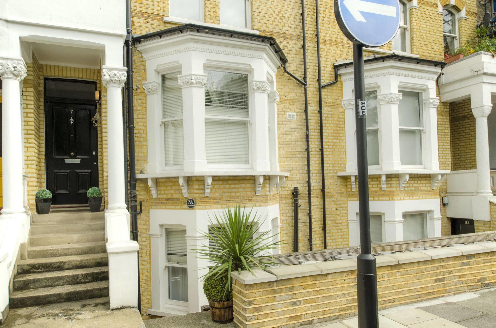 W14 Apartments London Bagian luar foto