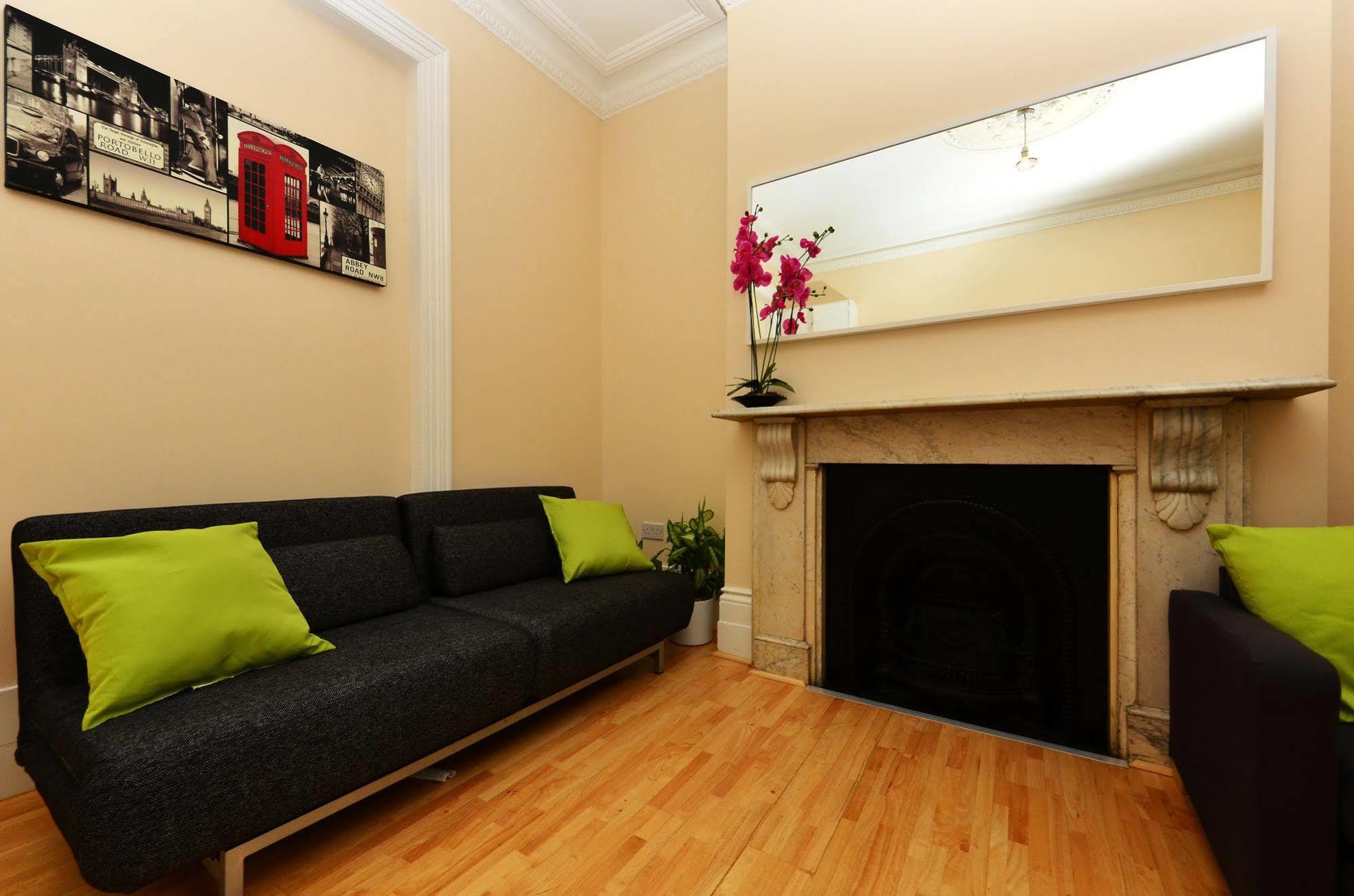 W14 Apartments London Bagian luar foto
